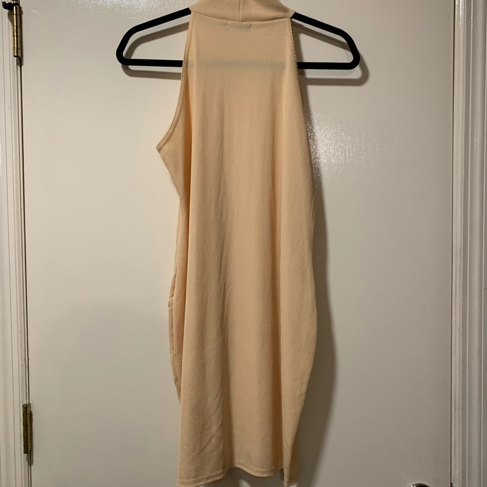 Pretty Little Thing  midi peach dress